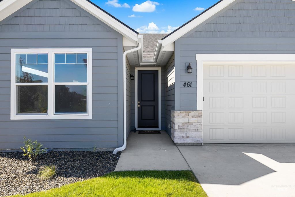 Photo of 461 Hidden Mill Ct, Middleton, ID 83644 (MLS # 98987797)