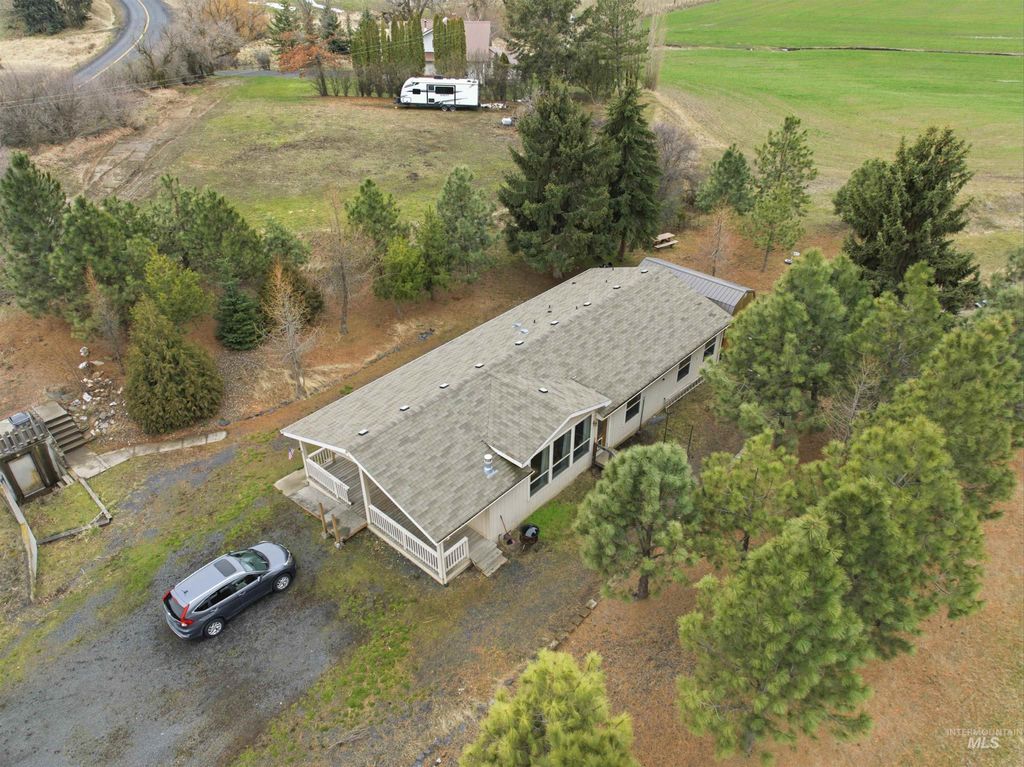 Photo of 3625 Highway 95, Moscow, ID 83843 (MLS # 98978597)