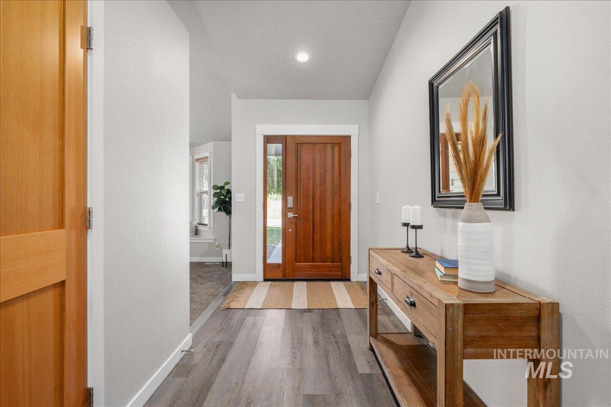 4808 N Fieldcrest Place