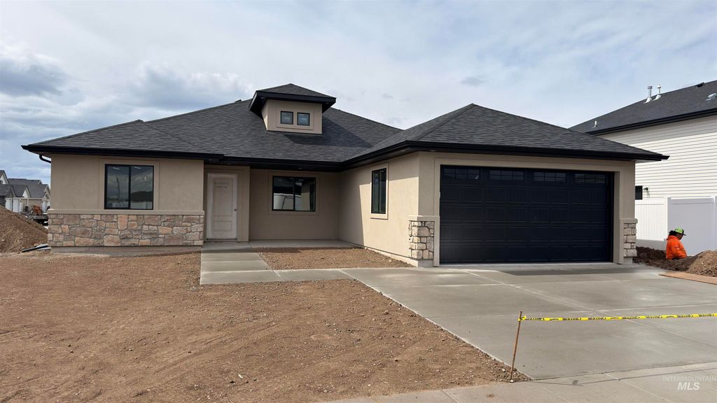 Photo of 563 Pisces Ct, Twin Falls, ID 83301 (MLS # 98980544)