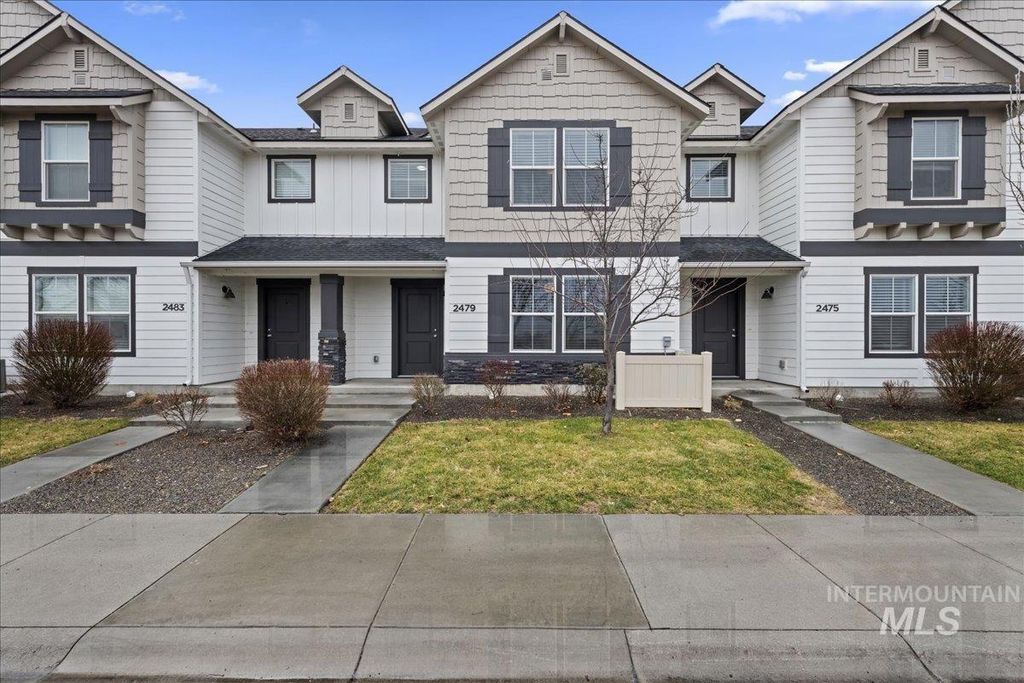 Photo of 2479 E Goldstone St, Meridian, ID 83642 (MLS # 98973847)