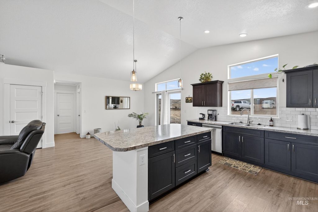 Photo of 1854 Jacks Rd, Midvale, ID 83645 (MLS # 98976553)