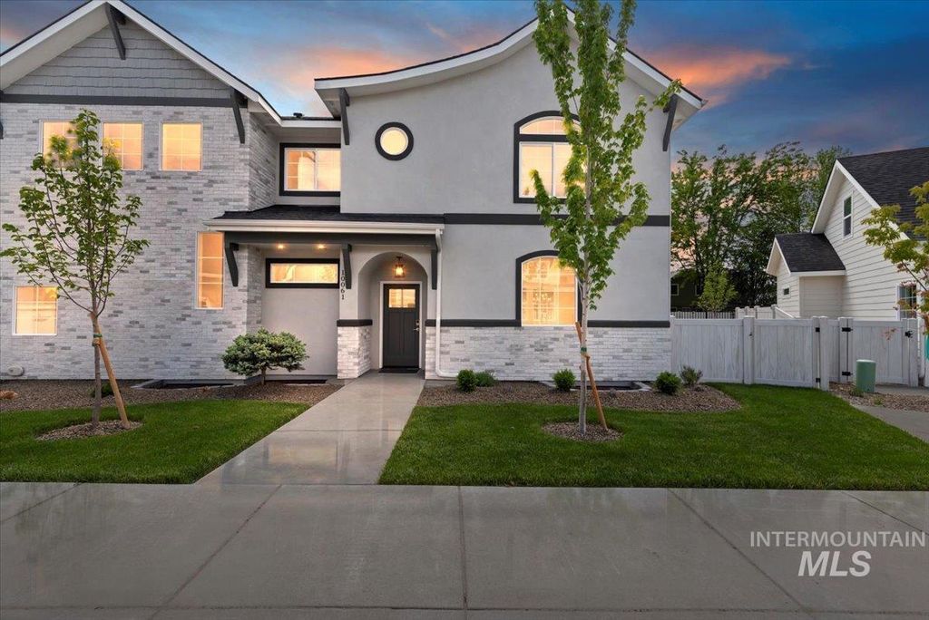 Photo of 10061 W Mcmillan &amp; 10063 Mcmillan (Adu) Rd, Boise, ID 83704 (MLS # 98963587)