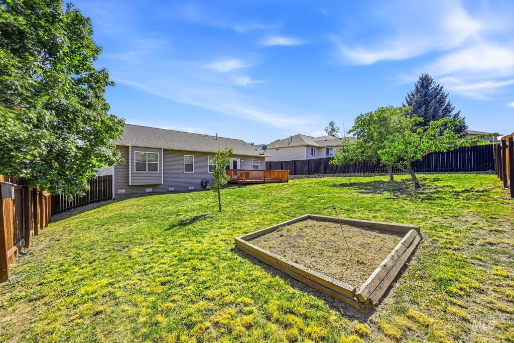 Photo of 268 Quail Run Dr, Moscow, ID 83843 (MLS # 98999520)