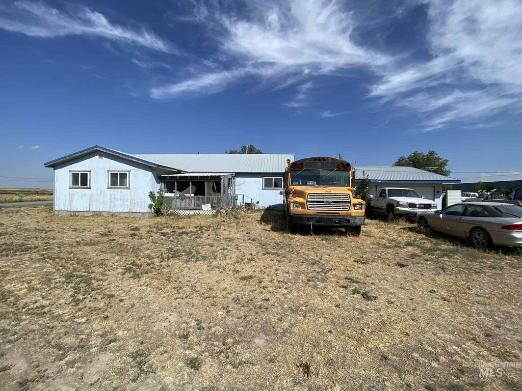 Photo of 104 East St, Minidoka, ID 83343 (MLS # 98956367)
