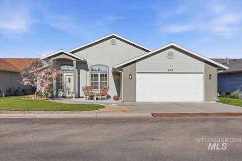 Photo of 829 Bristol, Nampa, ID 83651 (MLS # 98984127)
