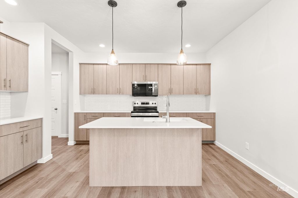 Photo of 6715 W Fairy Falls Dr, Meridian, ID 83646 (MLS # 98979238)