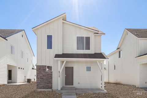 Photo of 6715 W Fairy Falls Dr, Meridian, ID 83646 (MLS # 98979238)