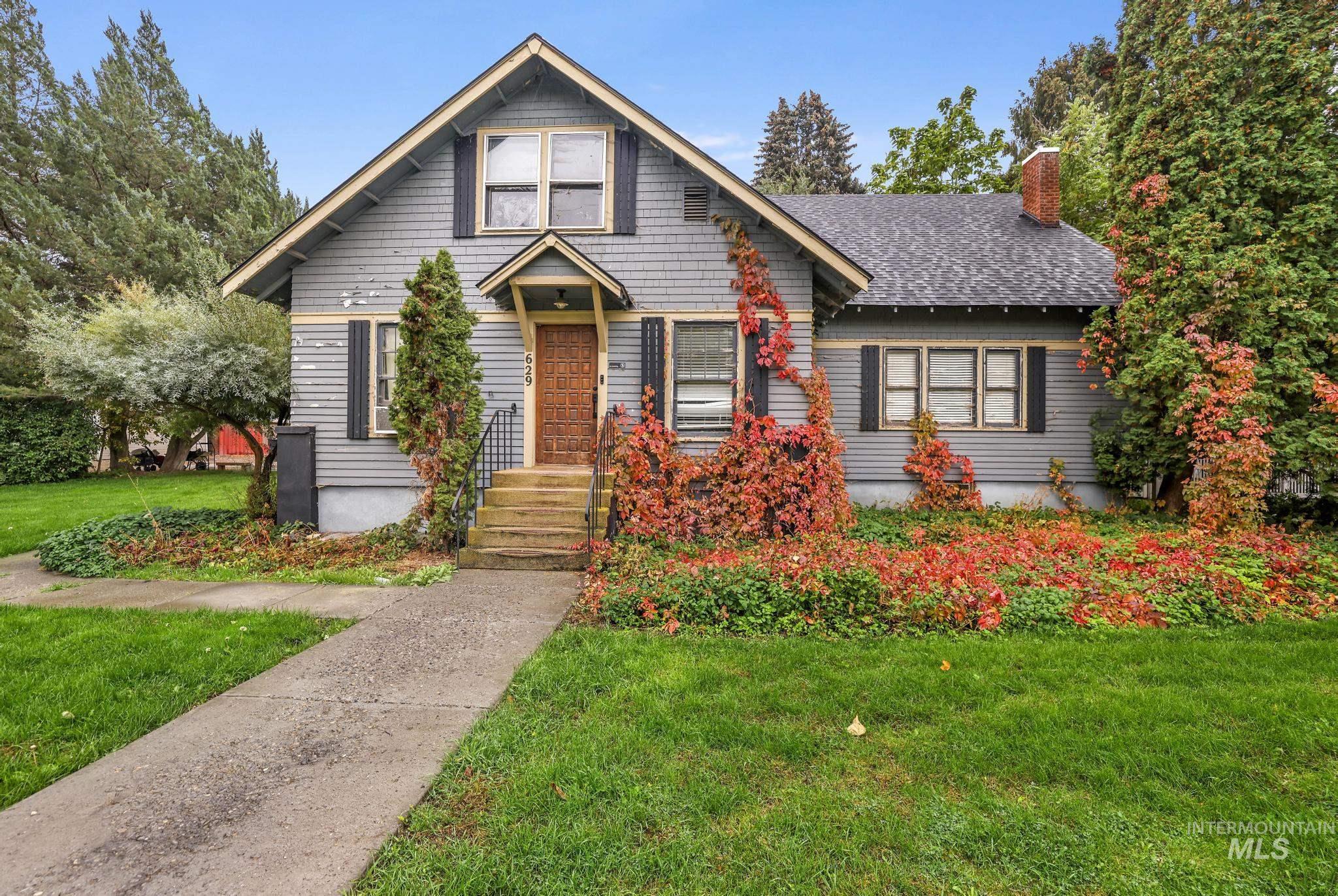 629 3rd Avenue West