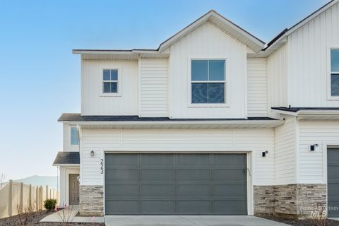 Photo of 10788 Rutland St, Caldwell, ID 83605 (MLS # 98979919)