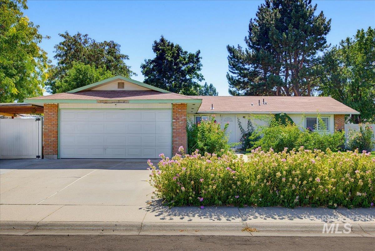 2415 E Colorado Ave
