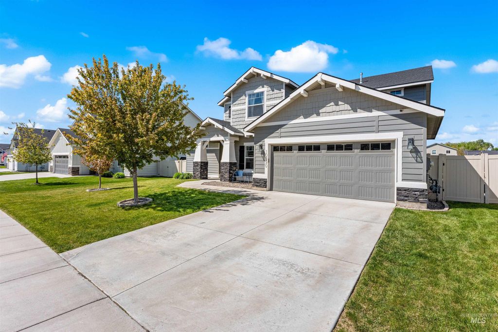 Photo of 10890 W Sharpthorn St, Boise, ID 83709 (MLS # 98984456)