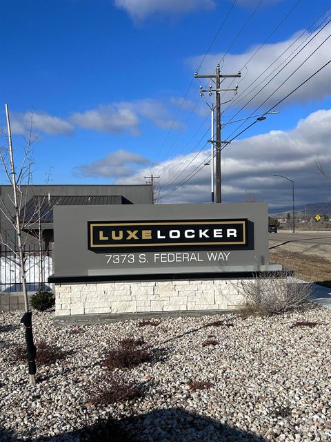 Photo of 7373 S Federal Way #D61, Boise, ID 83716 (MLS # 98958510)