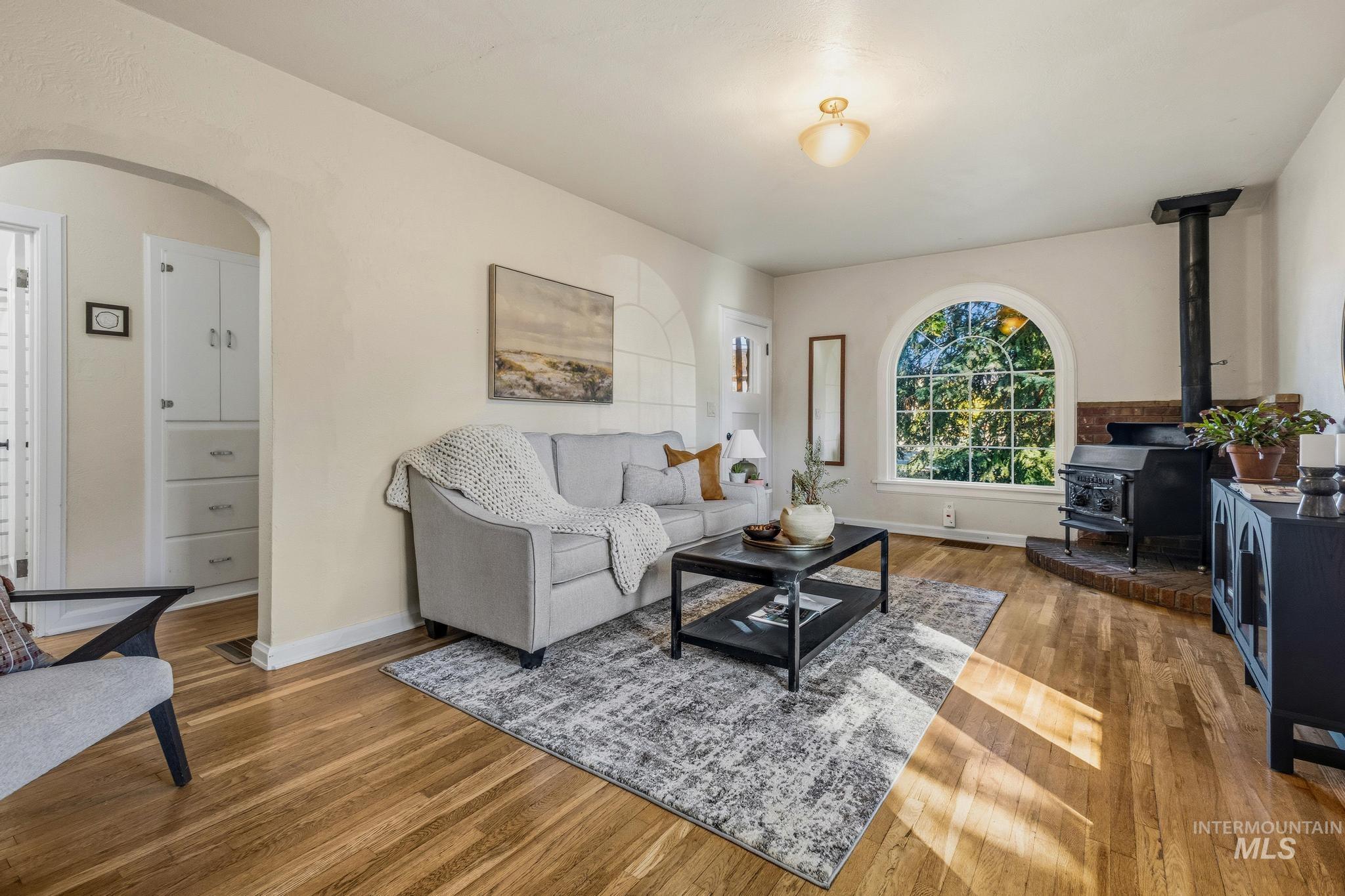 2821 N 36th