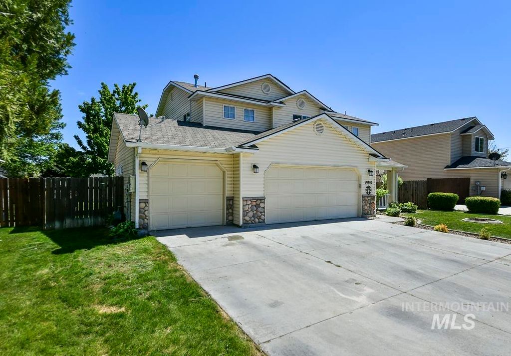 Photo of 19802 Wilderness Dr, Caldwell, ID 83605 (MLS # 98985193)