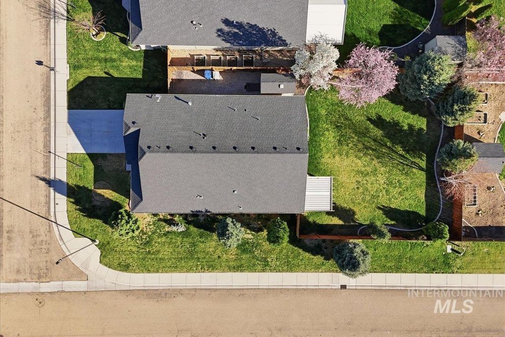 Photo of 17764 Quiet Springs Ave, Nampa, ID 83687 (MLS # 98979762)