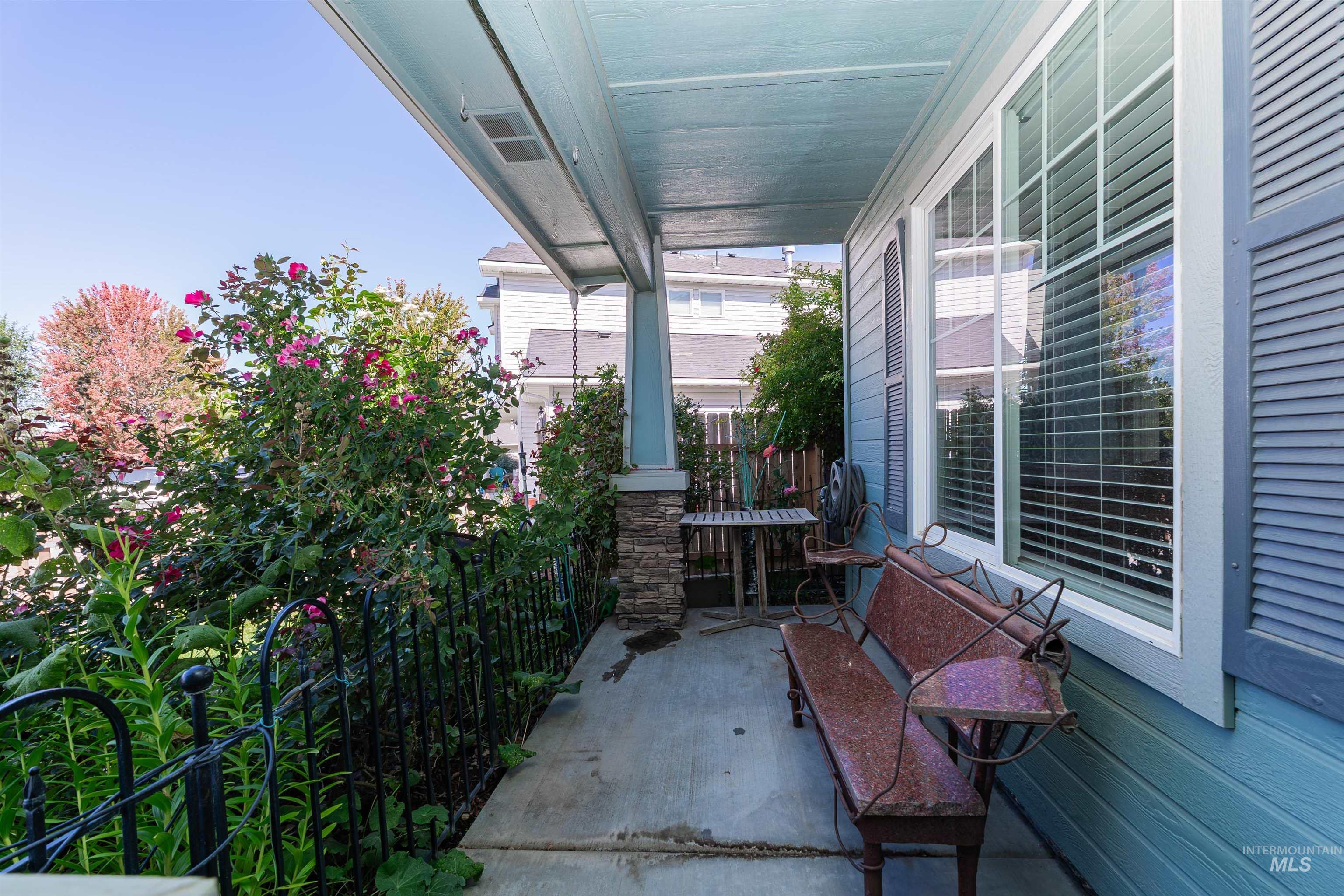 20520 Calhoun Avenue