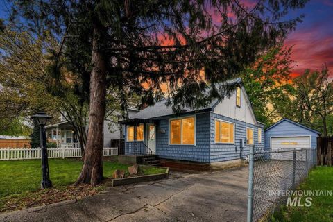 Photo of 6514 W Post St, Boise, ID 83704 (MLS # 98983529)