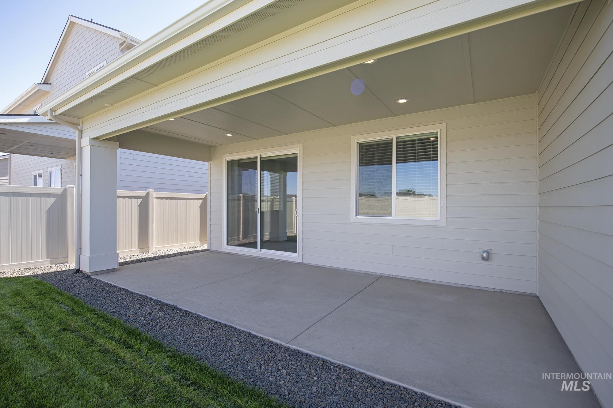 6102 W Pewter Point St