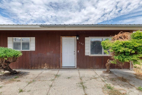 Photo of 157 NW 7th St, Ontario, OR 97914 (MLS # 99003525)
