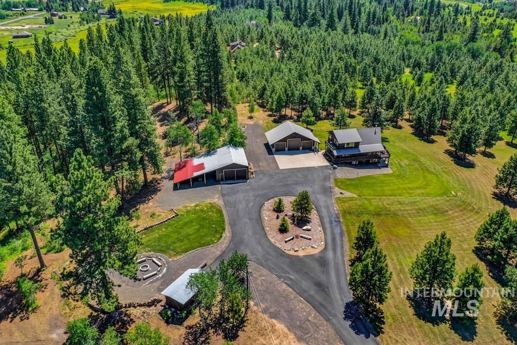 Photo of 30 Redtail Ln, McCall, ID 83638 (MLS # 98976932)