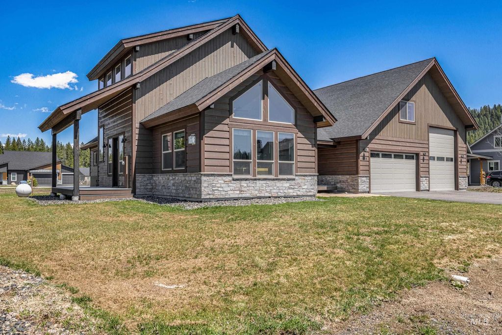 Photo of 1089 Graham Dr, McCall, ID 83638 (MLS # 98971900)