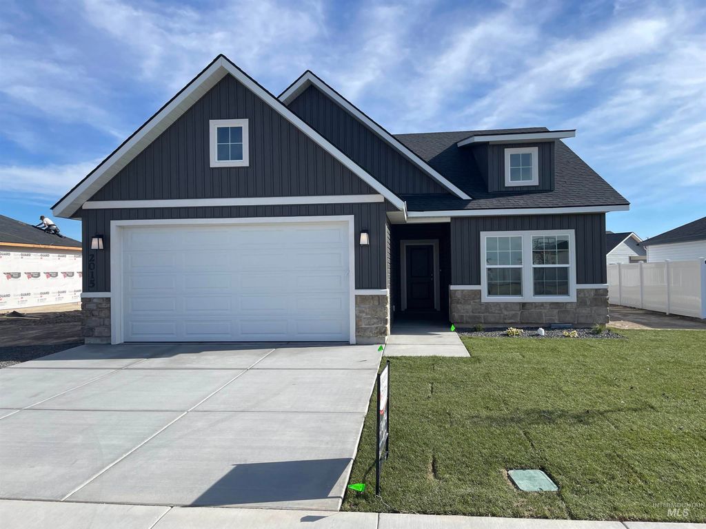 Photo of 2015 Lowline Ave, Twin Falls, ID 83301 (MLS # 98965879)