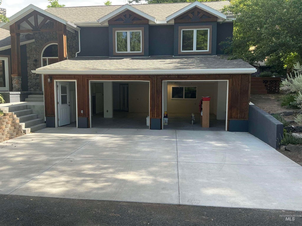 Photo of 985 985 E 245 S, Hagerman, ID 83332 (MLS # 99003182)