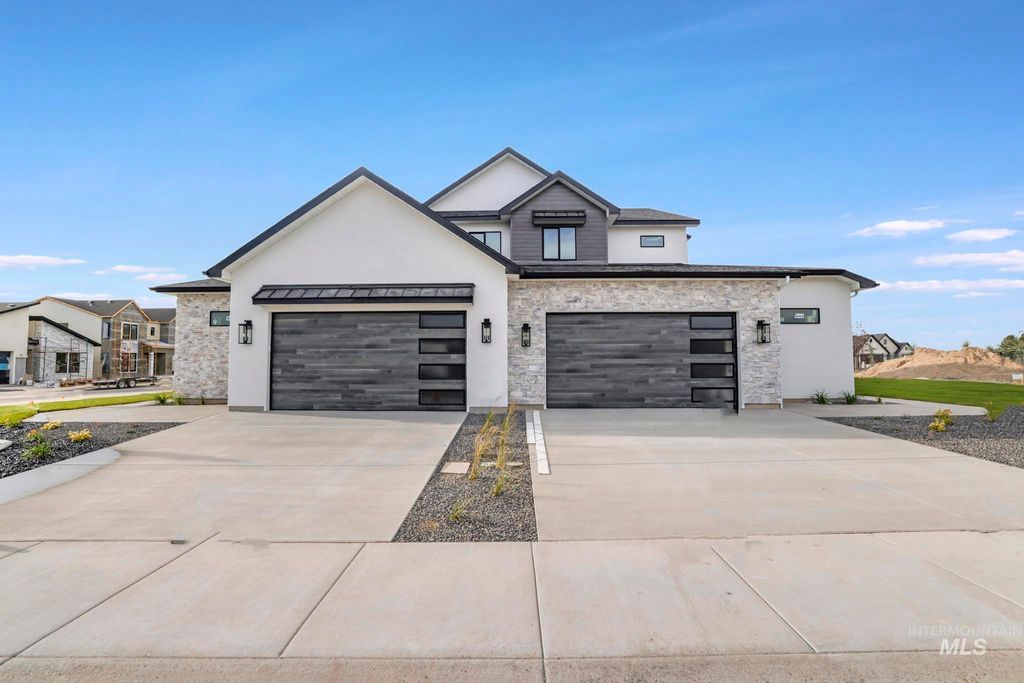 Photo of 525 Canyon Mist Dr, Twin Falls, ID 83301 (MLS # 98958005)