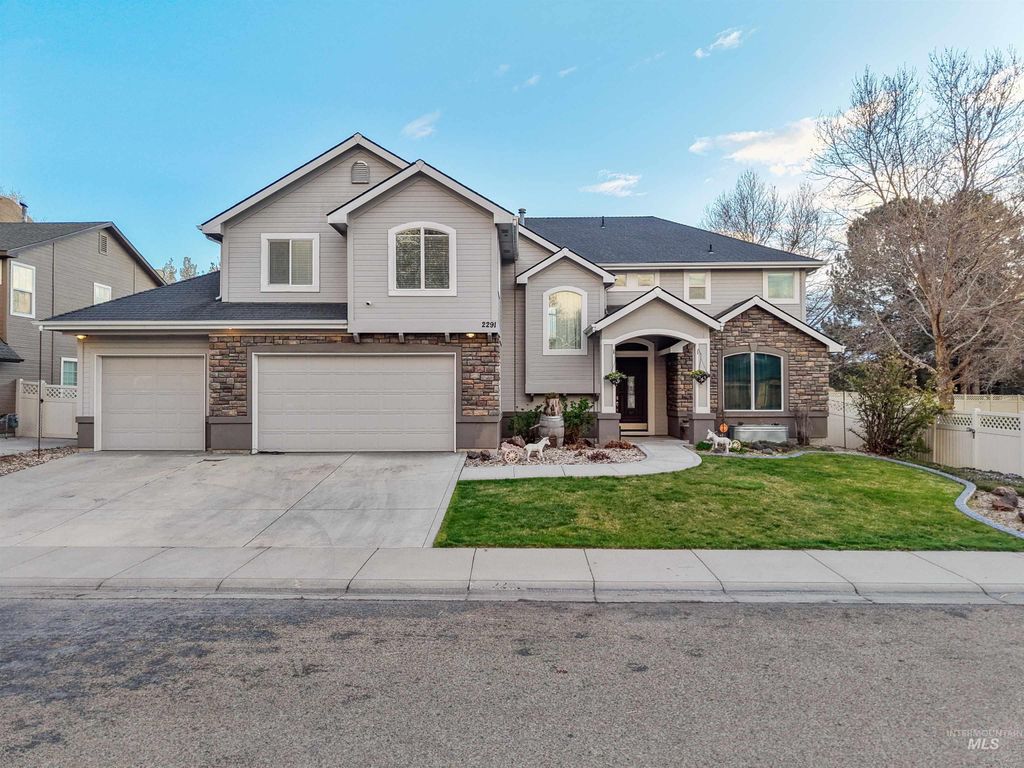 Photo of 2291 W Windchime Dr, Meridian, ID 83642 (MLS # 98980698)