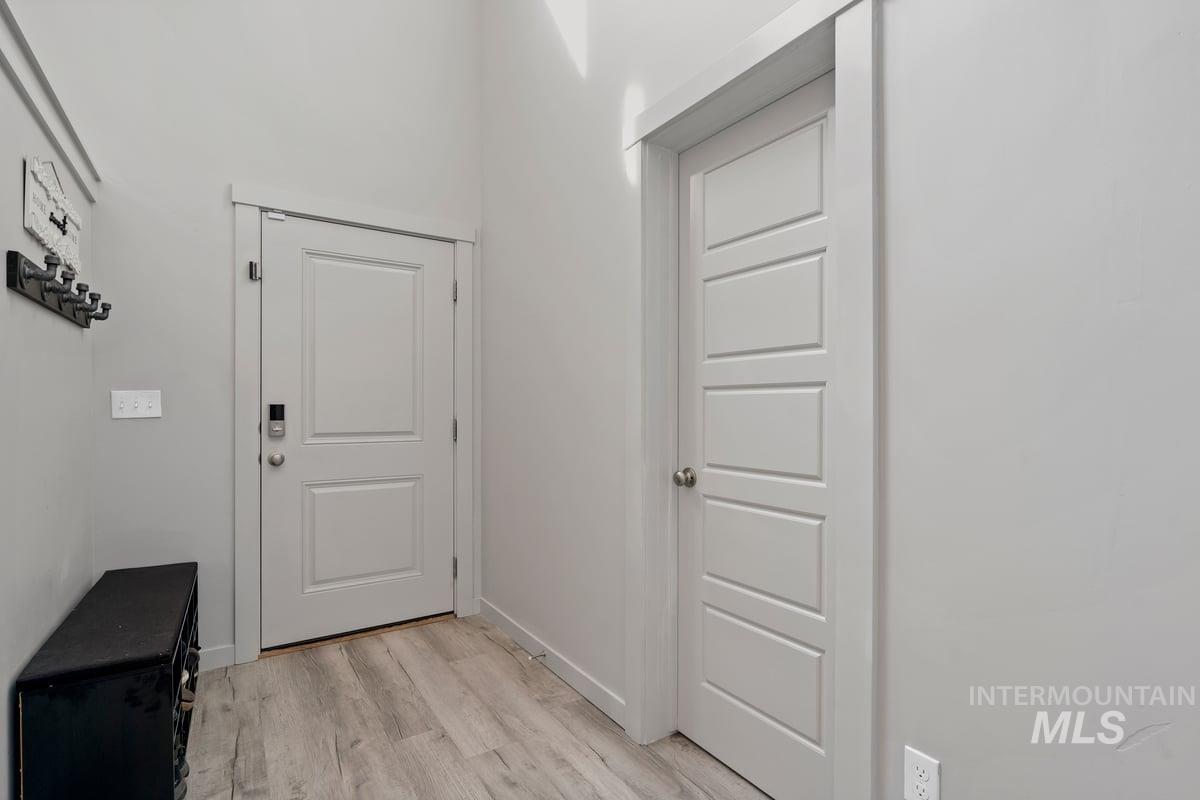 1290 W Blue Downs St