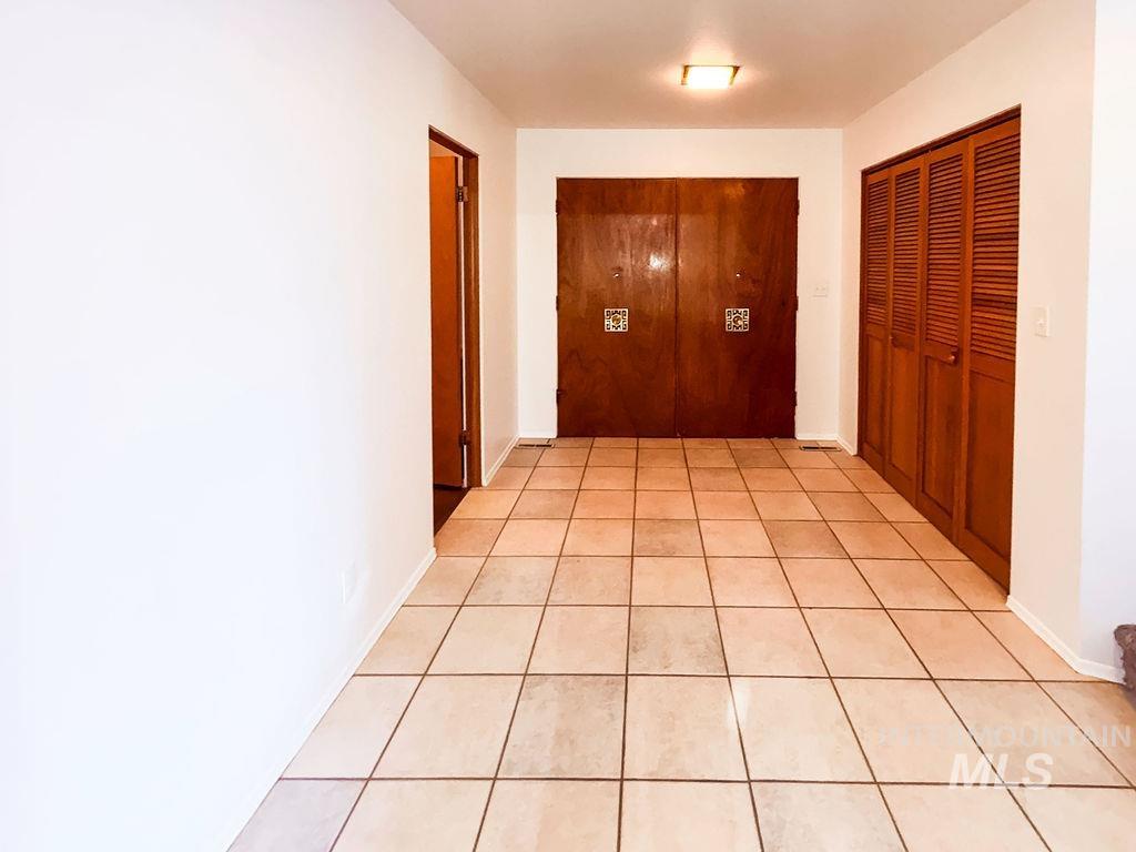 1453 Sunnyside Ave