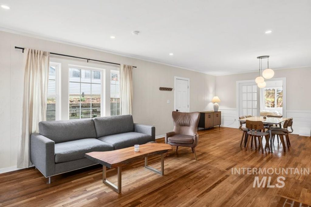 Photo of 515 E D Street, Moscow, ID 83843 (MLS # 98976802)