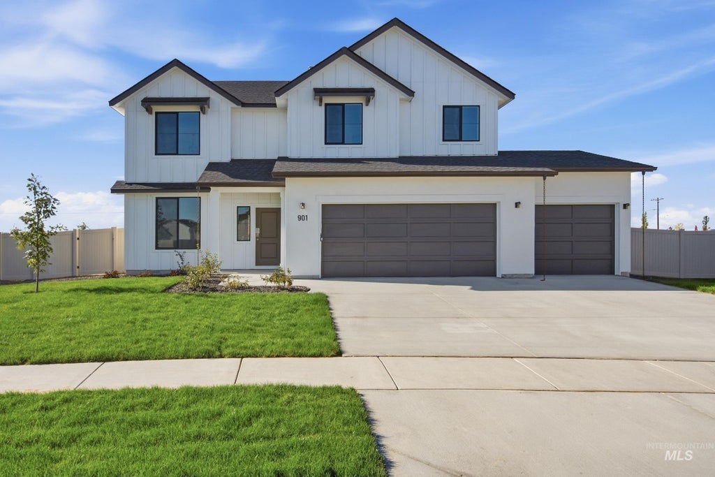 Photo of 901 E Crab Springs St, Nampa, ID 83686 (MLS # 98997655)