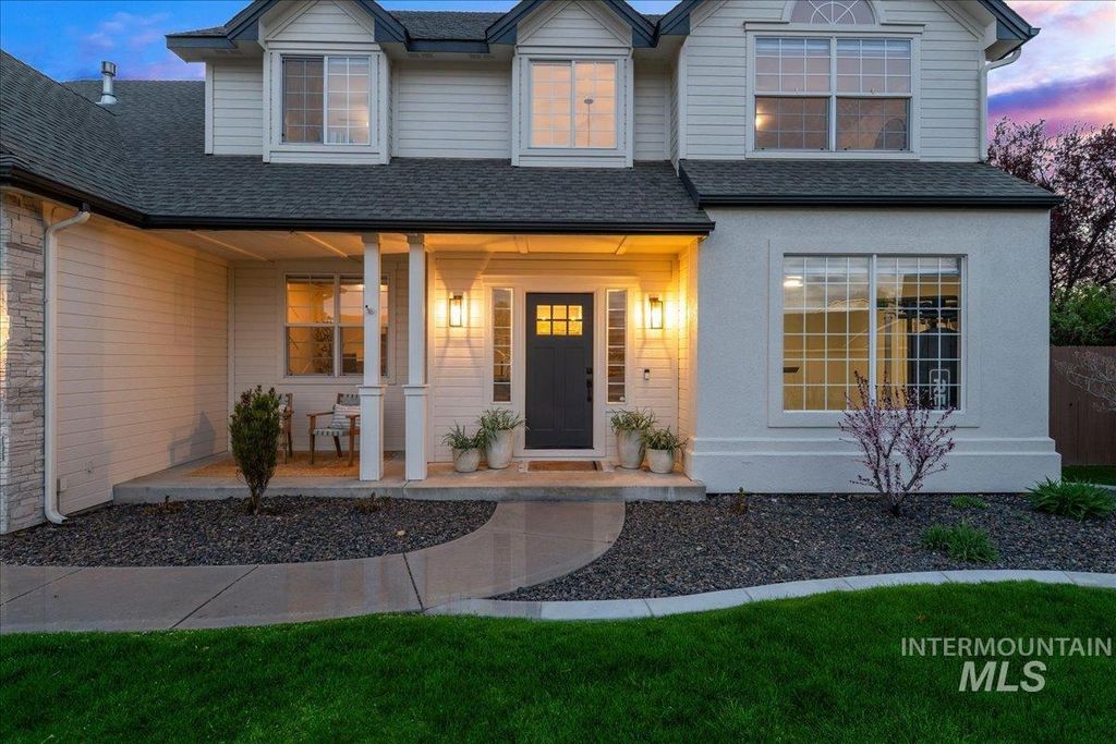 Photo of 1848 E Summer Dawn Dr, Meridian, ID 83646 (MLS # 98981147)