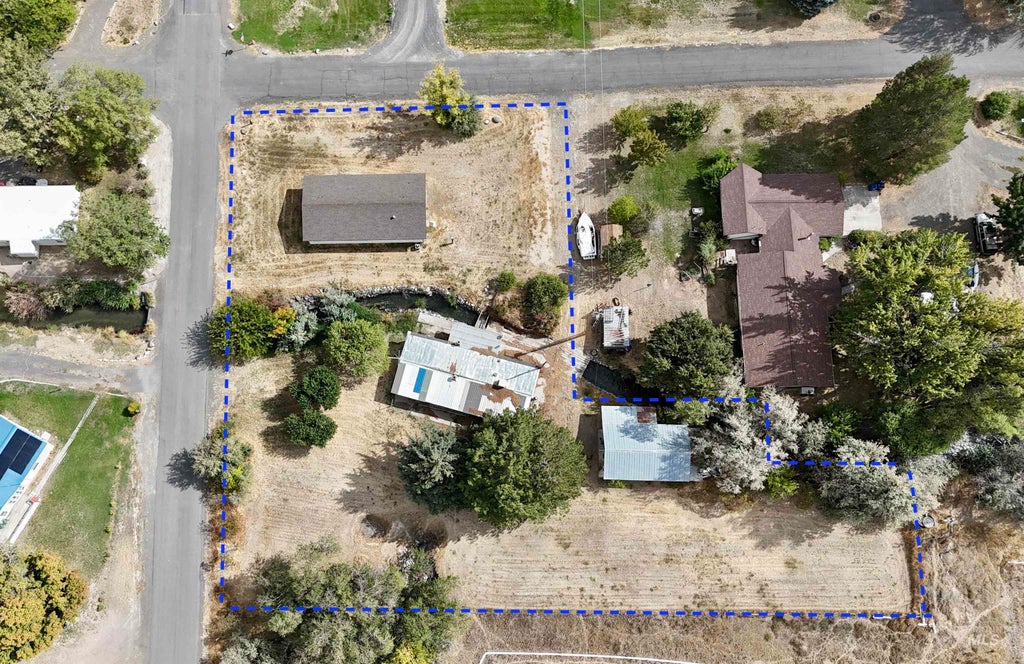 Photo of 250 S 2nd Ave, Hagerman, ID 83332 (MLS # 99002185)