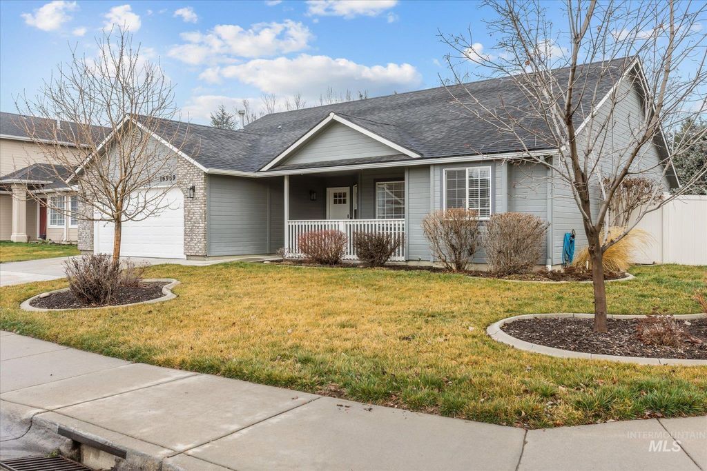Photo of 16969 N Denemere Loop Pl, Nampa, ID 83687 (MLS # 98977174)