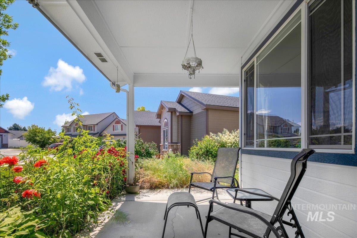 583 E Willowridge Court