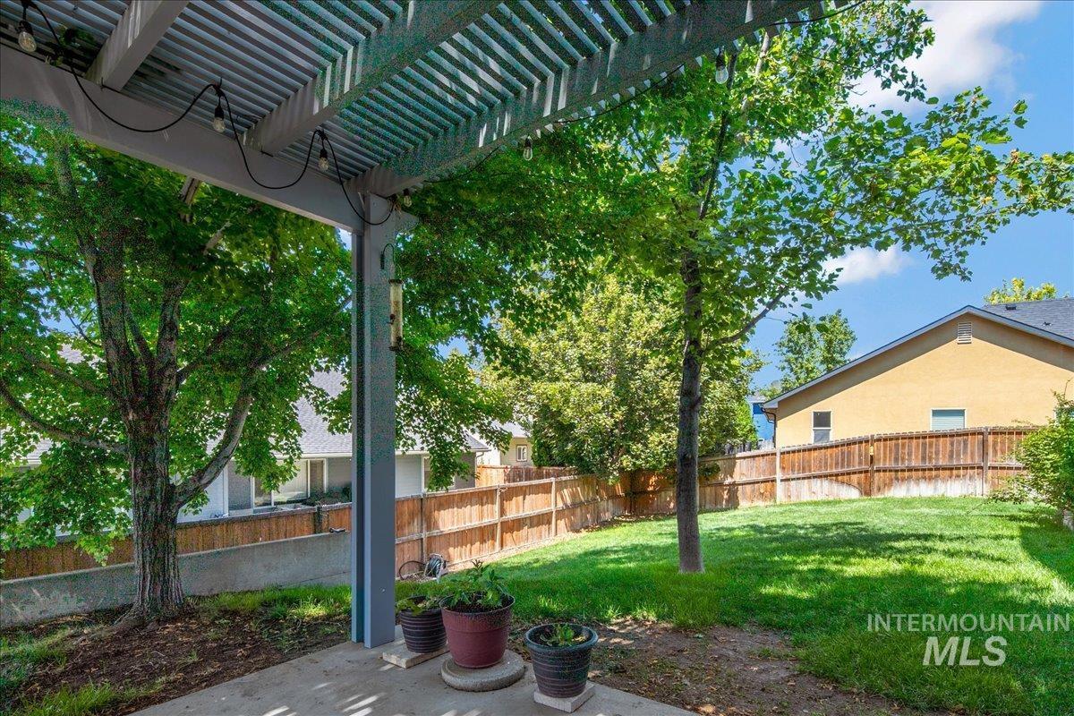 583 E Willowridge Court