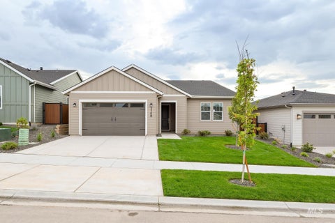 Photo of 14890 Brown Pelican St, Caldwell, ID 83607 (MLS # 98989381)