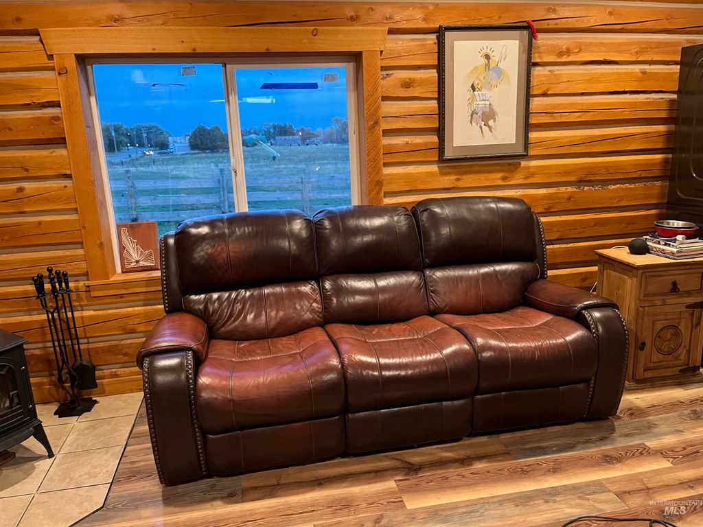 Photo of 1215 E 800 N, Richfield, ID 83349 (MLS # 98965906)