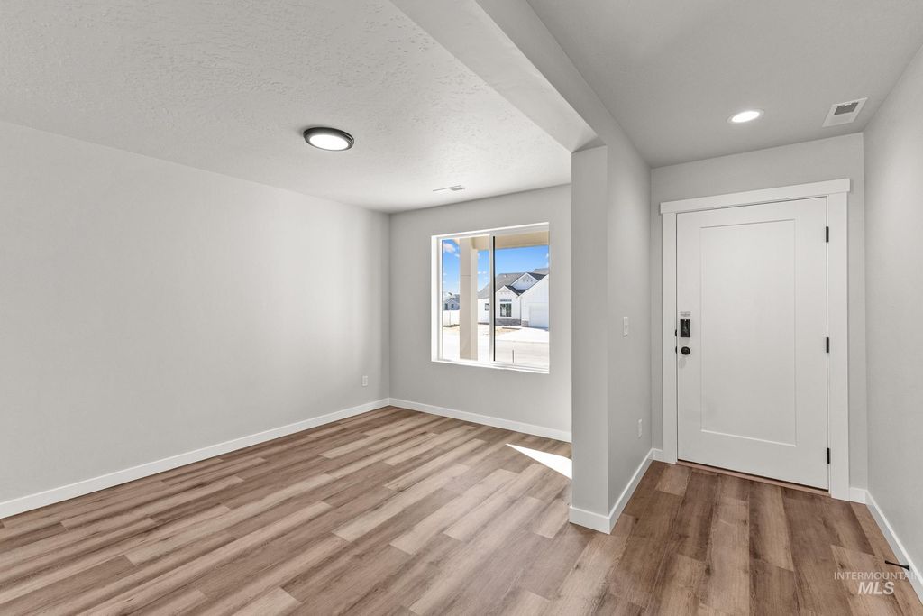Photo of 8423 S Tyrion Way, Kuna, ID 83634 (MLS # 98983720)