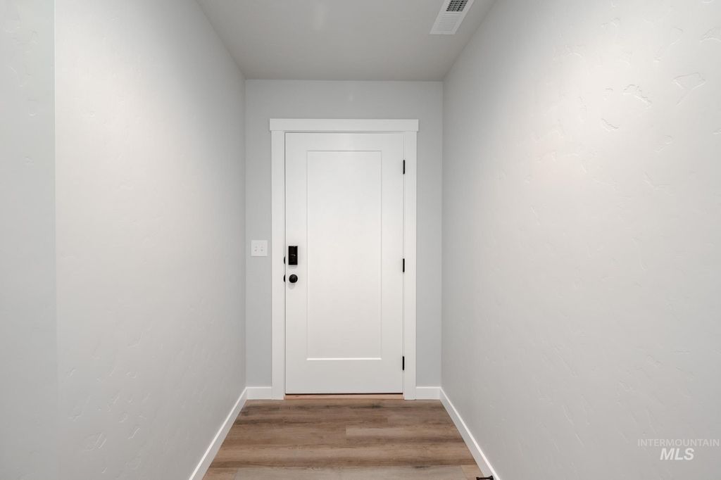 Photo of 5226 E Open Canyon Dr, Nampa, ID 83687 (MLS # 98981856)