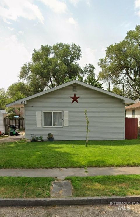 127 E Garfield Ave Glenns Ferry ID 83623