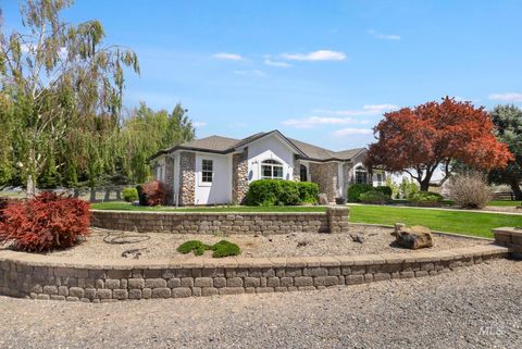 Photo of 88 Sunnyside Drive, Jerome, ID 83338 (MLS # 98984890)