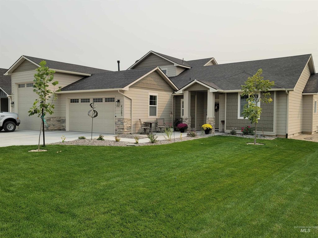 Photo of 1153 W Recess Way, Kuna, ID 83634 (MLS # 98968318)