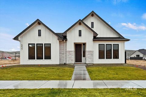 Photo of 6427 N Barholm Ln, Eagle, ID 83616 (MLS # 98973915)