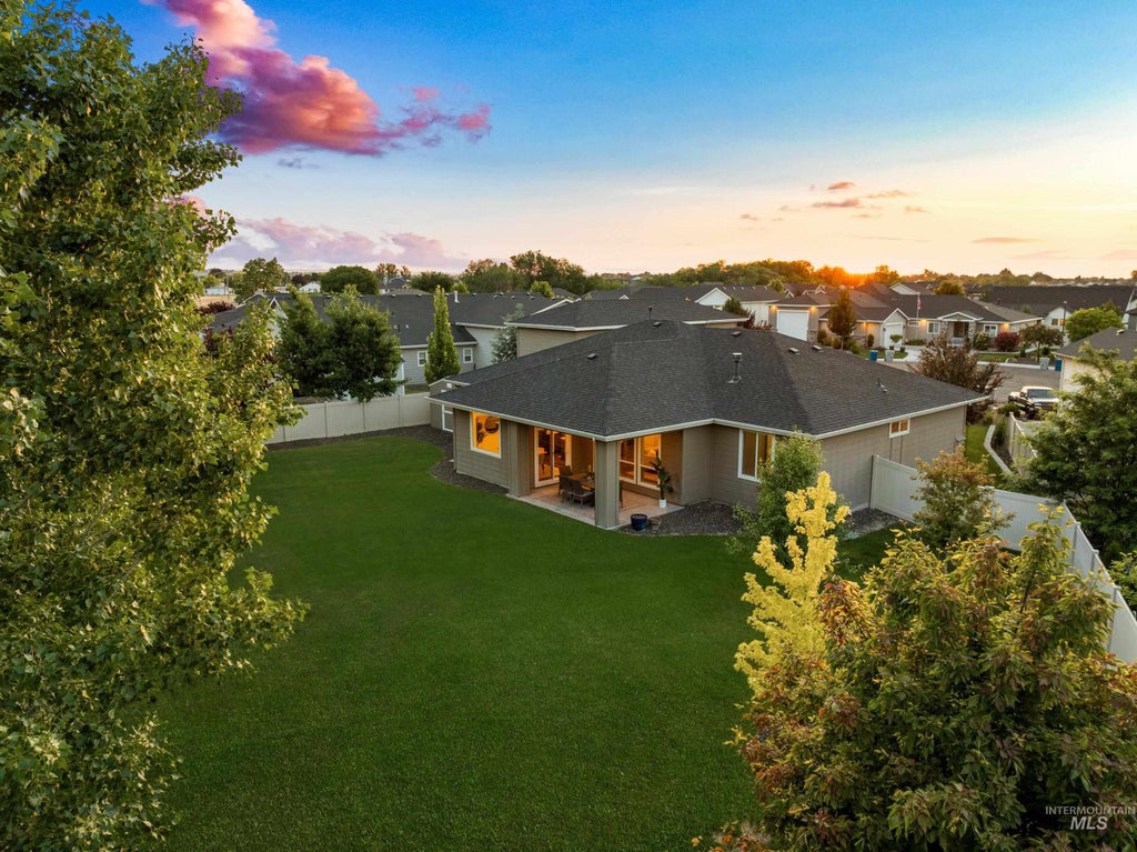 Photo of 12045 Thames Court, Nampa, ID 83651 (MLS # 98990520)