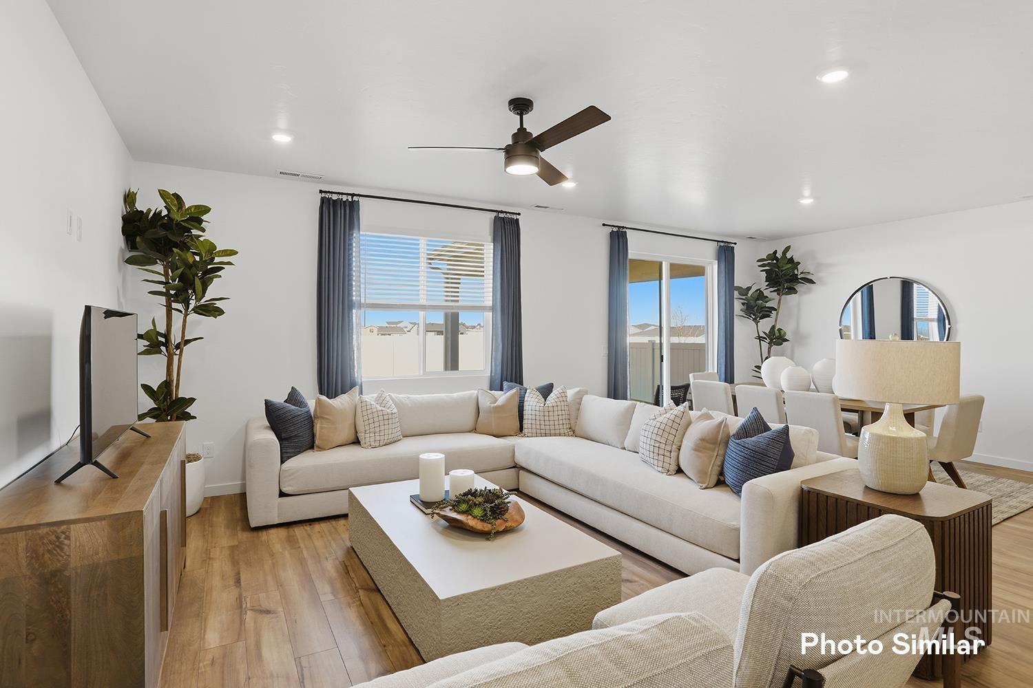 15136 Lenticular Ave