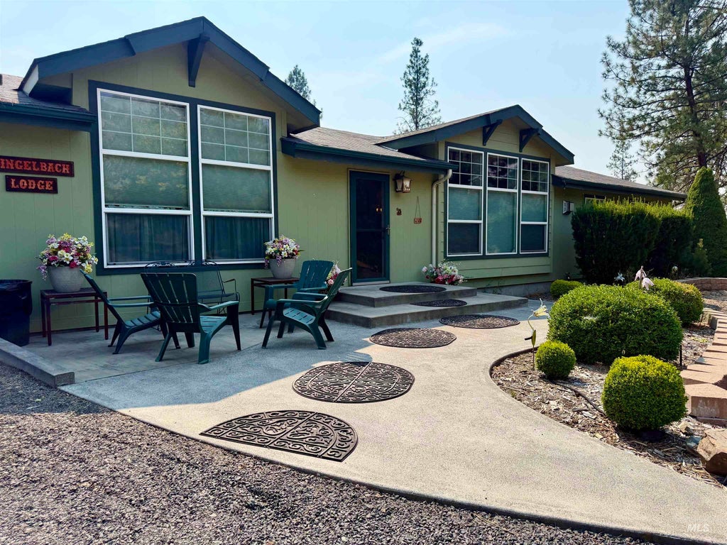 Photo of 254 Larradon Drive, Kamiah, ID 83536 (MLS # 98997031)